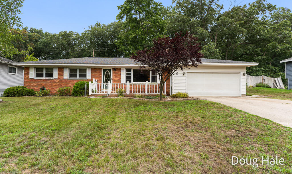 2nd image of 1674 Bonneville Dr, Norton Shores, MI 49441 | MLS# 70552642