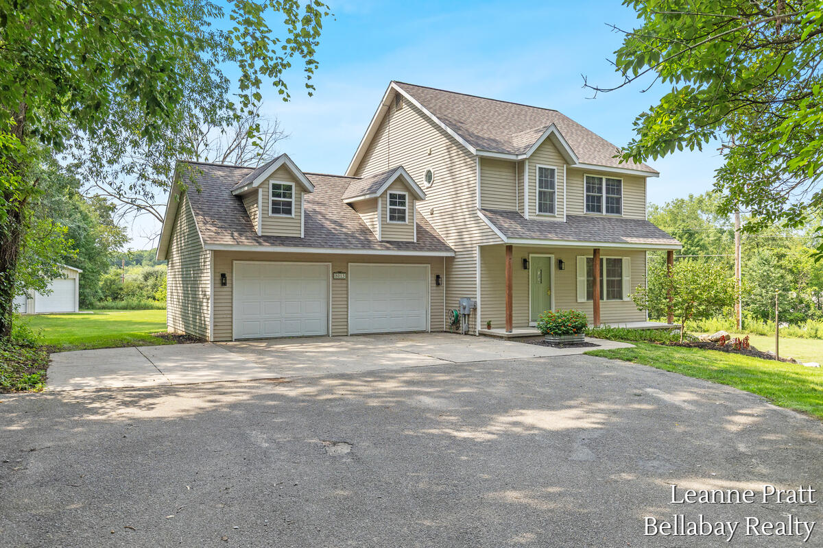 2nd image of 8015 Jericho Ave, Rockford, MI 49341 | MLS# 70552647