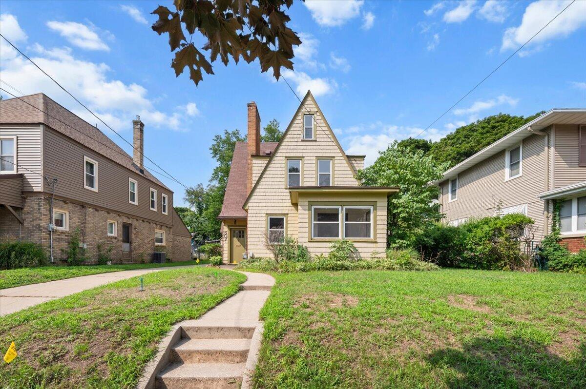 1st image of 507 Elliott St, Grand Rapids, MI 49507 | MLS# 70552666