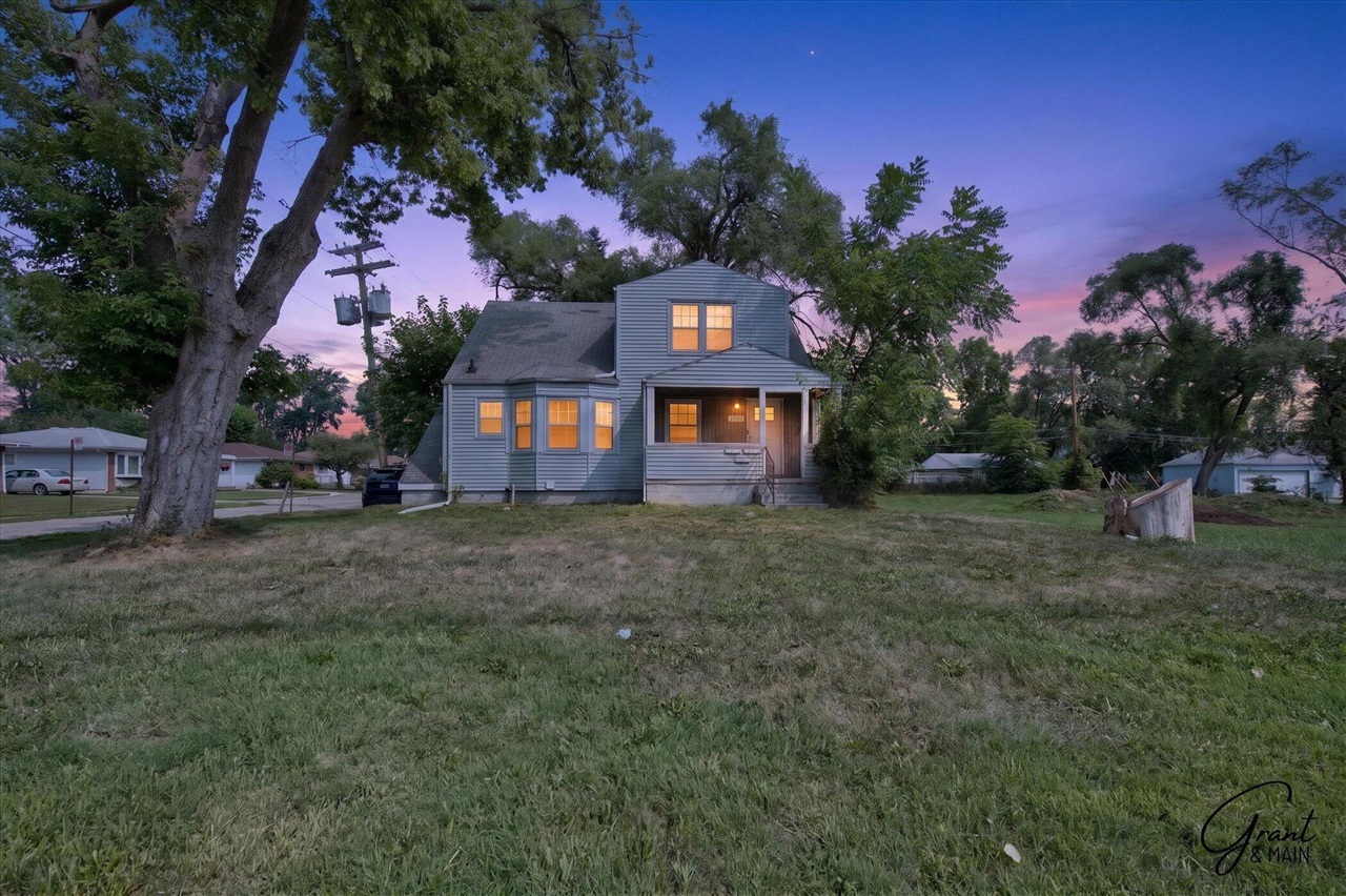 1st image of 22107 15 Mile Rd, Clinton Township, MI 48035 | MLS# 70552677