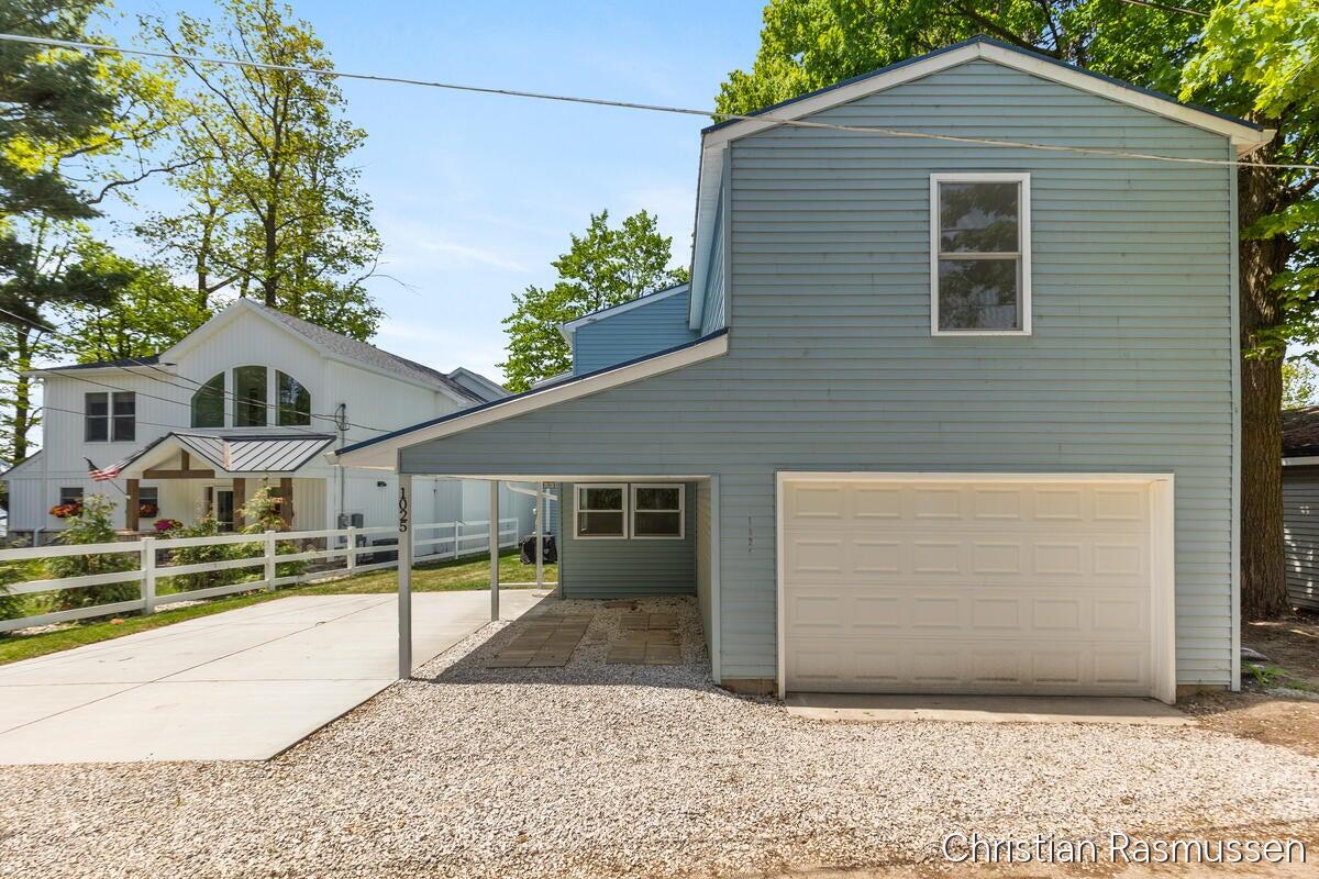 2nd image of 1025 Adams St, Stanton, MI 48888 | MLS# 70552739