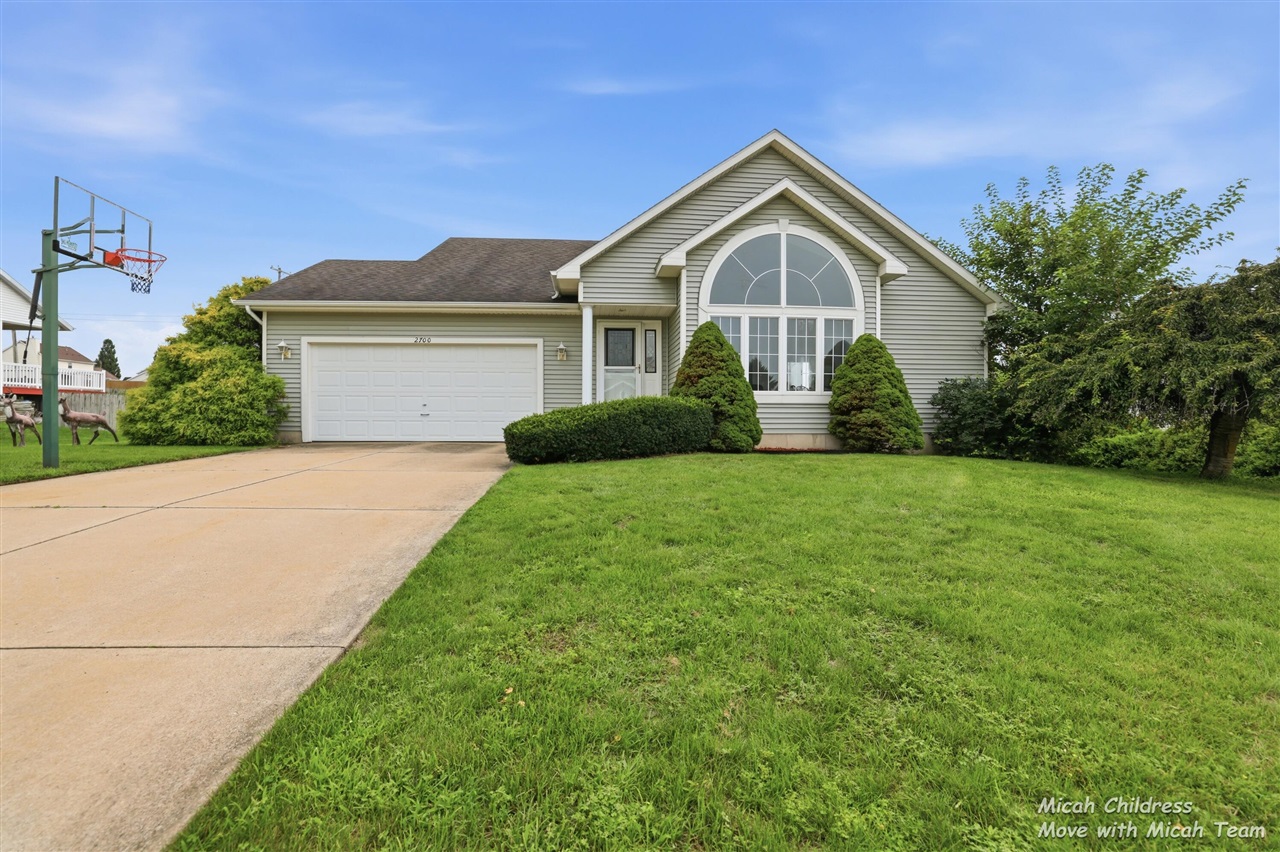 Photo 1 of Single family home for sale at 2700 Cape Coral Dr, Wyoming, MI 49418 | MLS# 70552794 | Listing updated on 2026-09-16