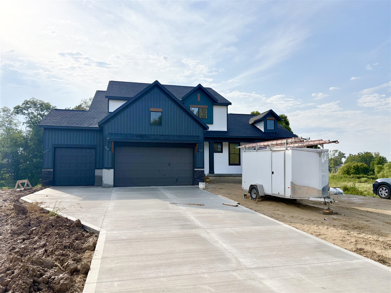 Photo 2 of Single family home for sale at 655 Sunfield Dr, Byron Center, MI 49315 | MLS# 70552800 | Listing updated on 2026-09-02