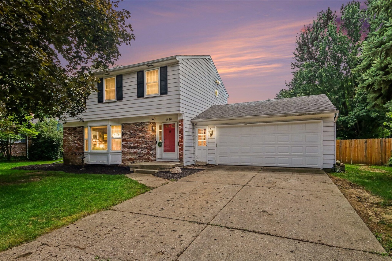 1st image of 1446 Mapleview St, Grand Rapids, MI 49508 | MLS# 70552832