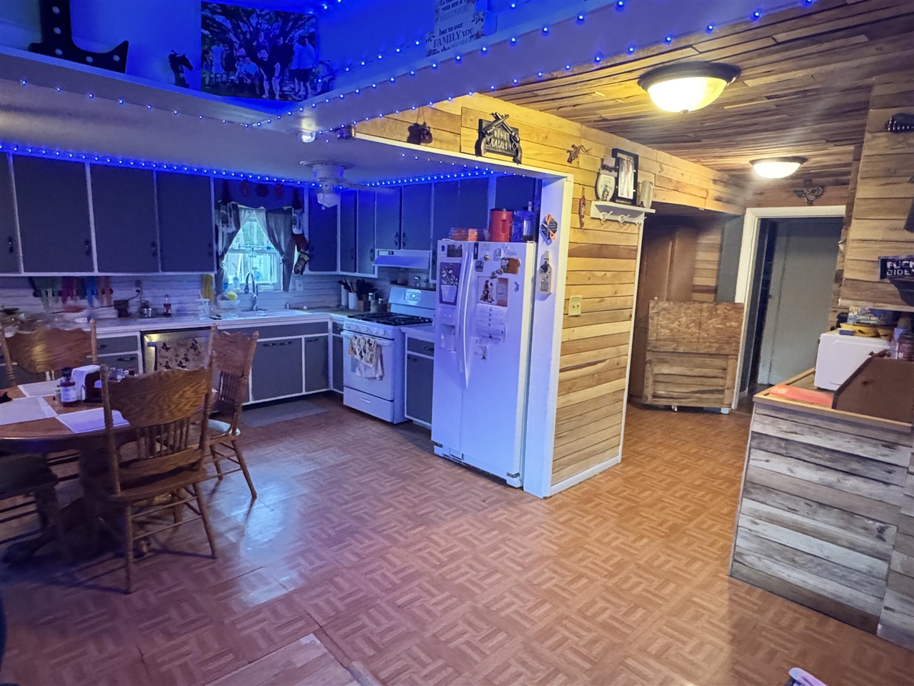 5th image of 19030 Almy Rd, Howard City, MI 49329 | MLS# 70552836