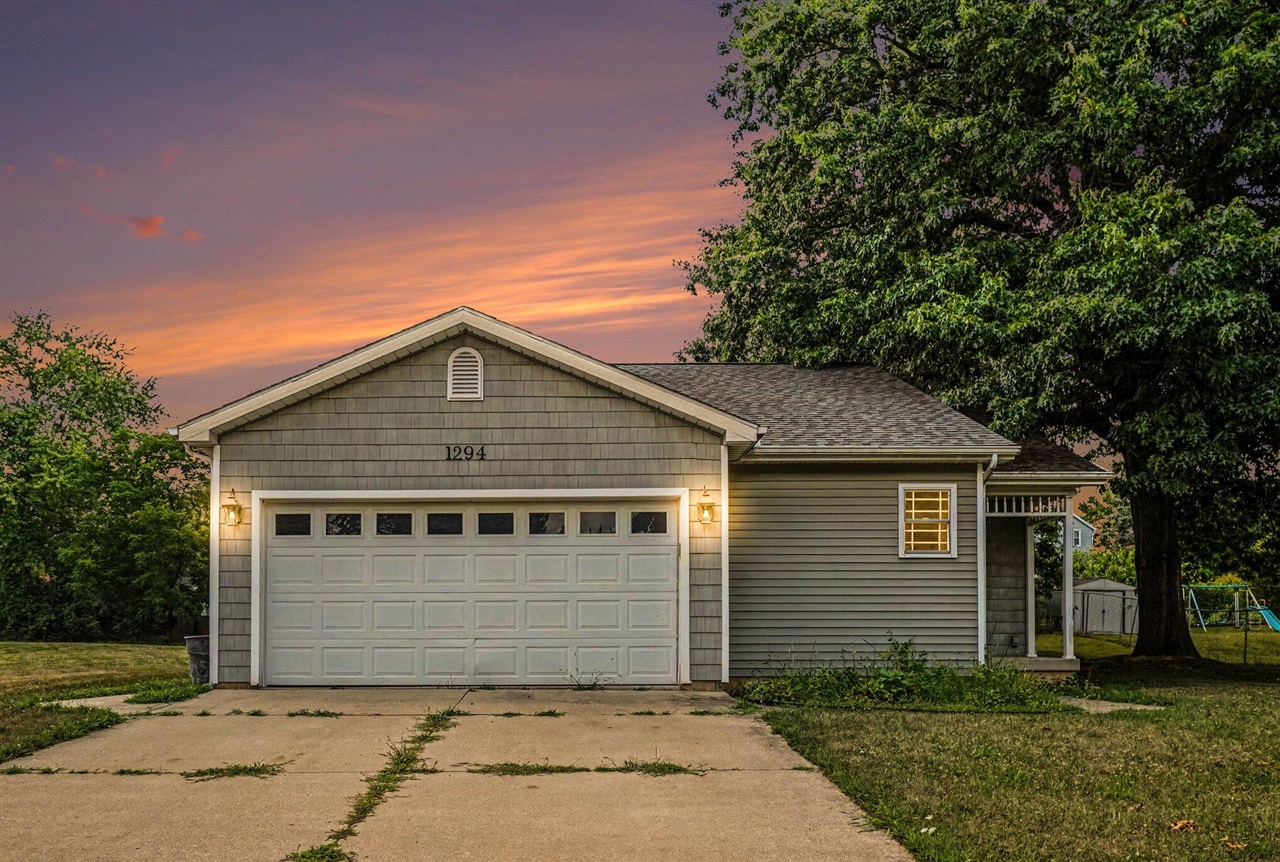 1st image of 1294 Chalmers Dr, Battle Creek, MI 49015 | MLS# 70552842