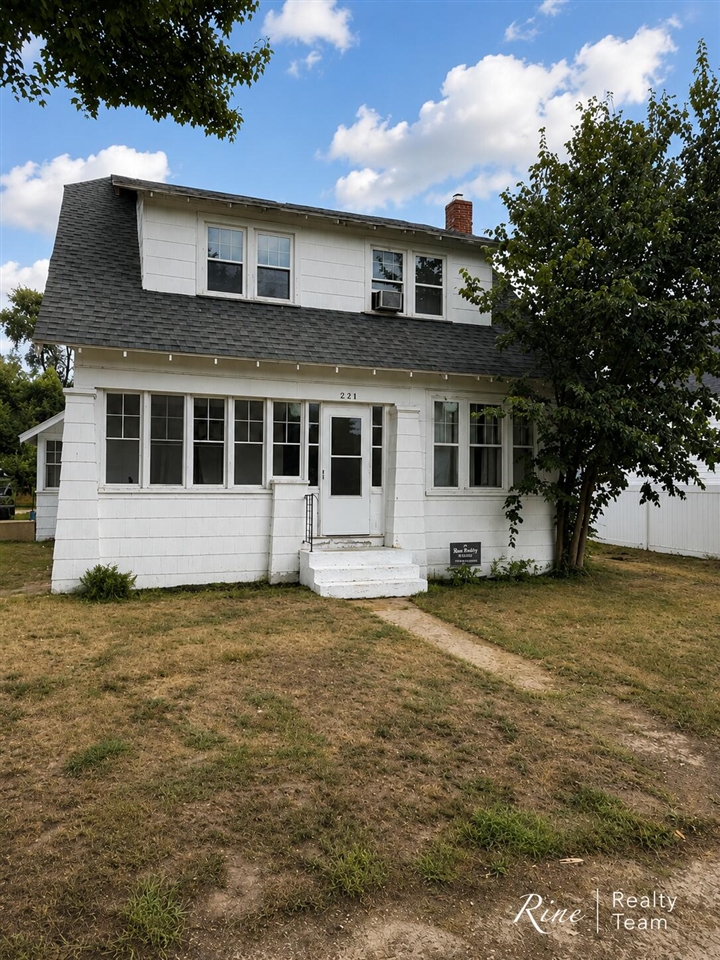 1st image of 264 N Cass St, Morley, MI 49336 | MLS# 70552845