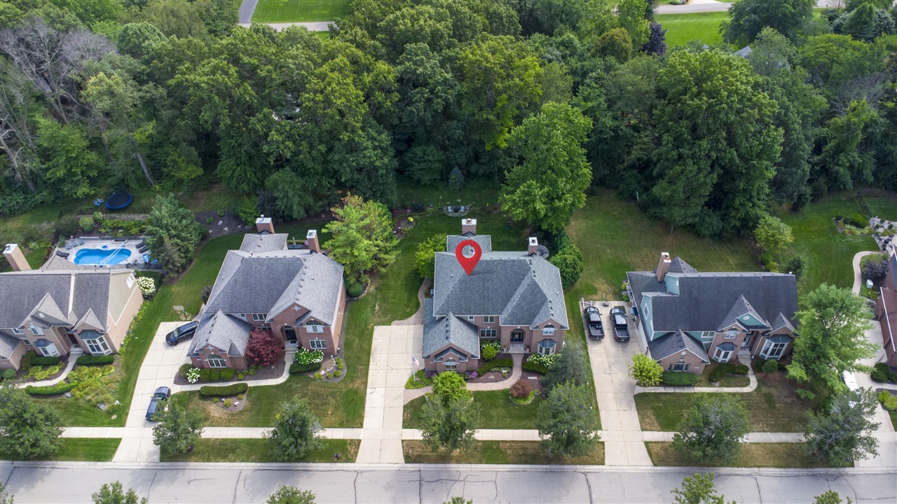 5th image of 2280 Ivy Hill Dr, Commerce Township, MI 48382 | MLS# 70552847