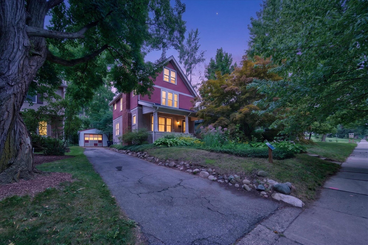 2nd image of 1213 W Liberty St, Ann Arbor, MI 48103 | MLS# 70552852