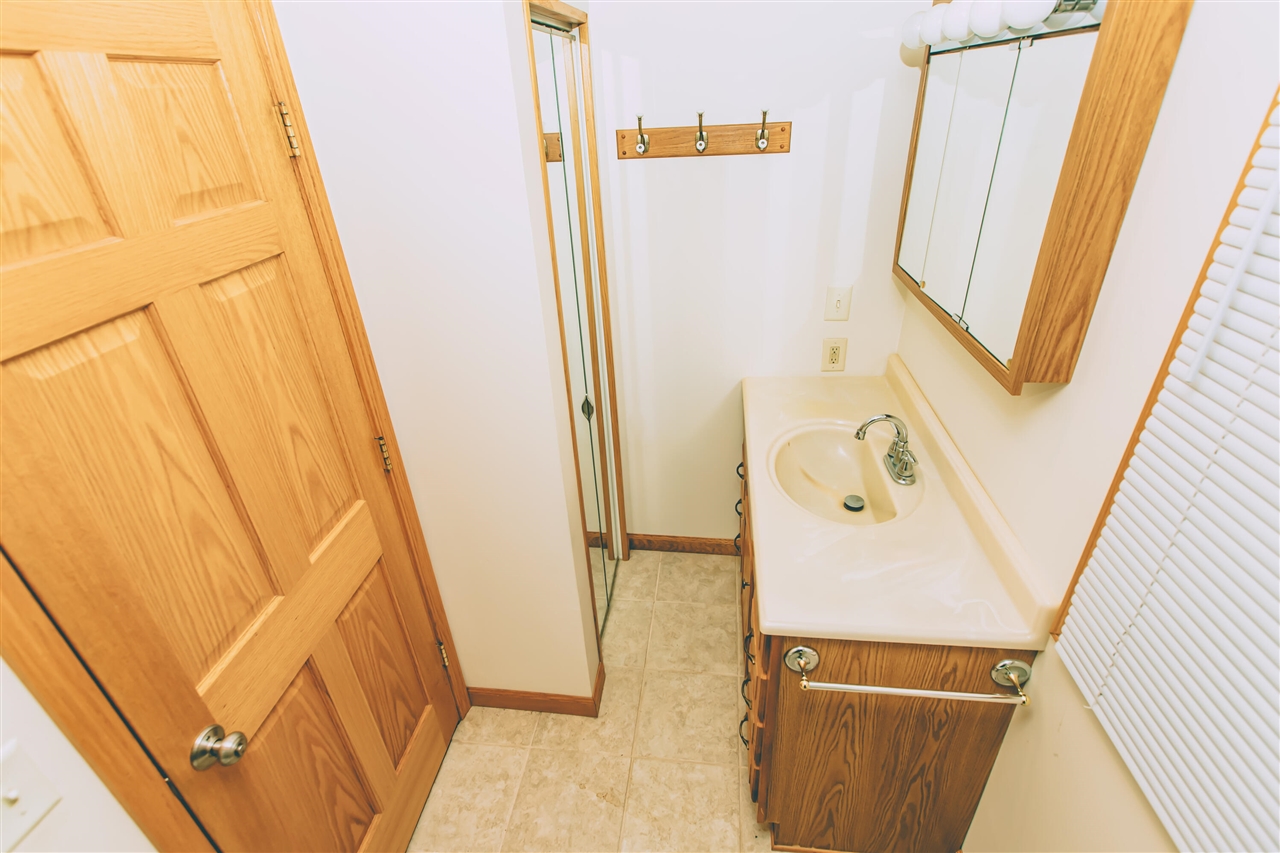 8th image of 307 Railroad St, Leslie, MI 49251 | MLS# 70552864