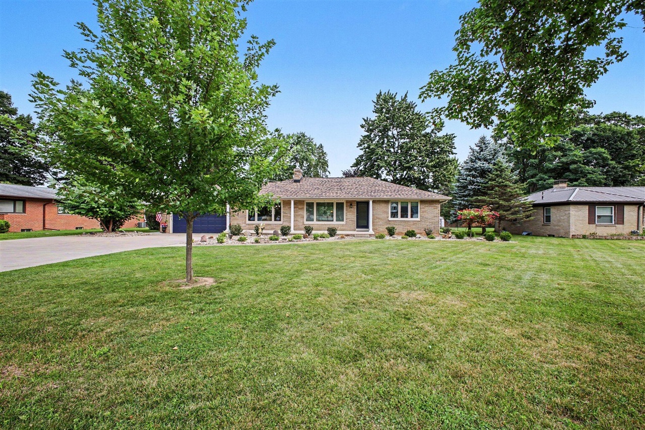 2nd image of 3138 Mccain Rd, Jackson, MI 49203 | MLS# 70552881
