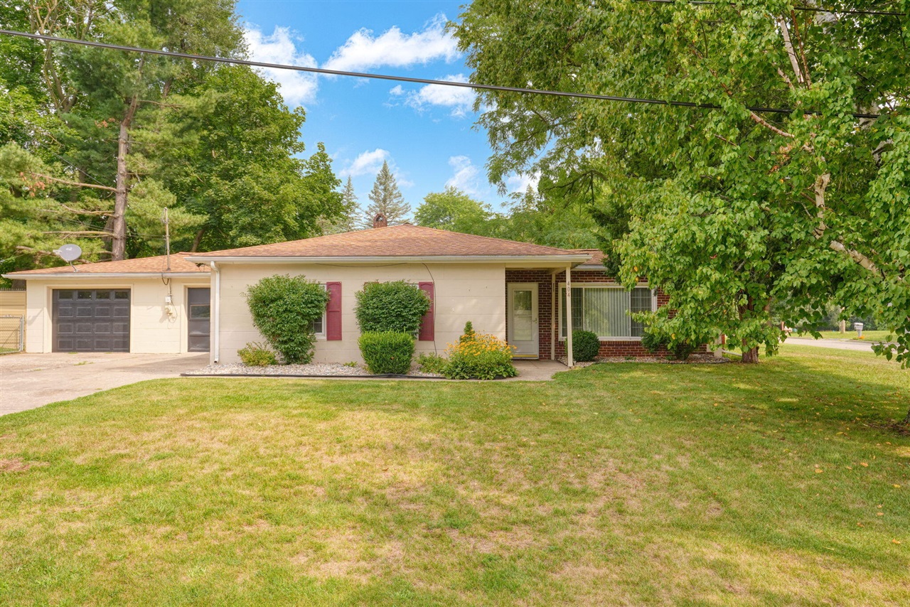 1st image of 404 Heyser St, Jackson, MI 49203 | MLS# 70552884