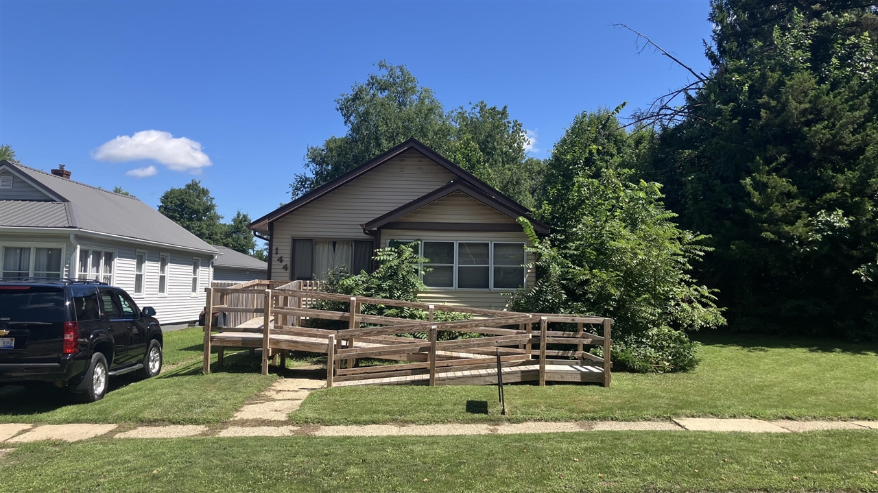 1st image of 144 N La Vista Blvd, Battle Creek, MI 49015 | MLS# 70552899
