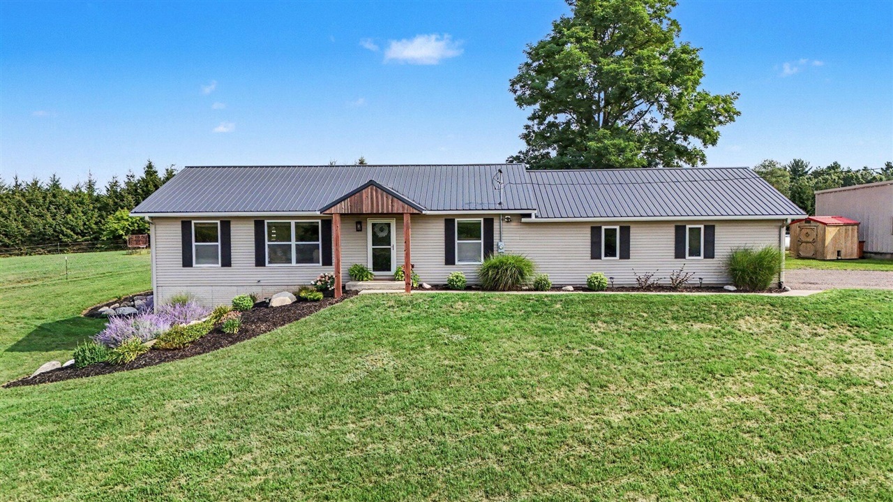4th image of 10320 Lincoln Lake Ave, Greenville, MI 48838 | MLS# 70552900
