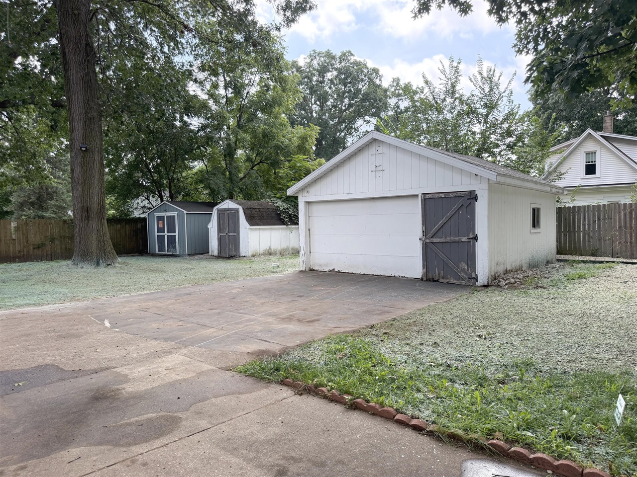 46th image of 1745 Willis Ave, Grand Rapids, MI 49504 | MLS# 70552948