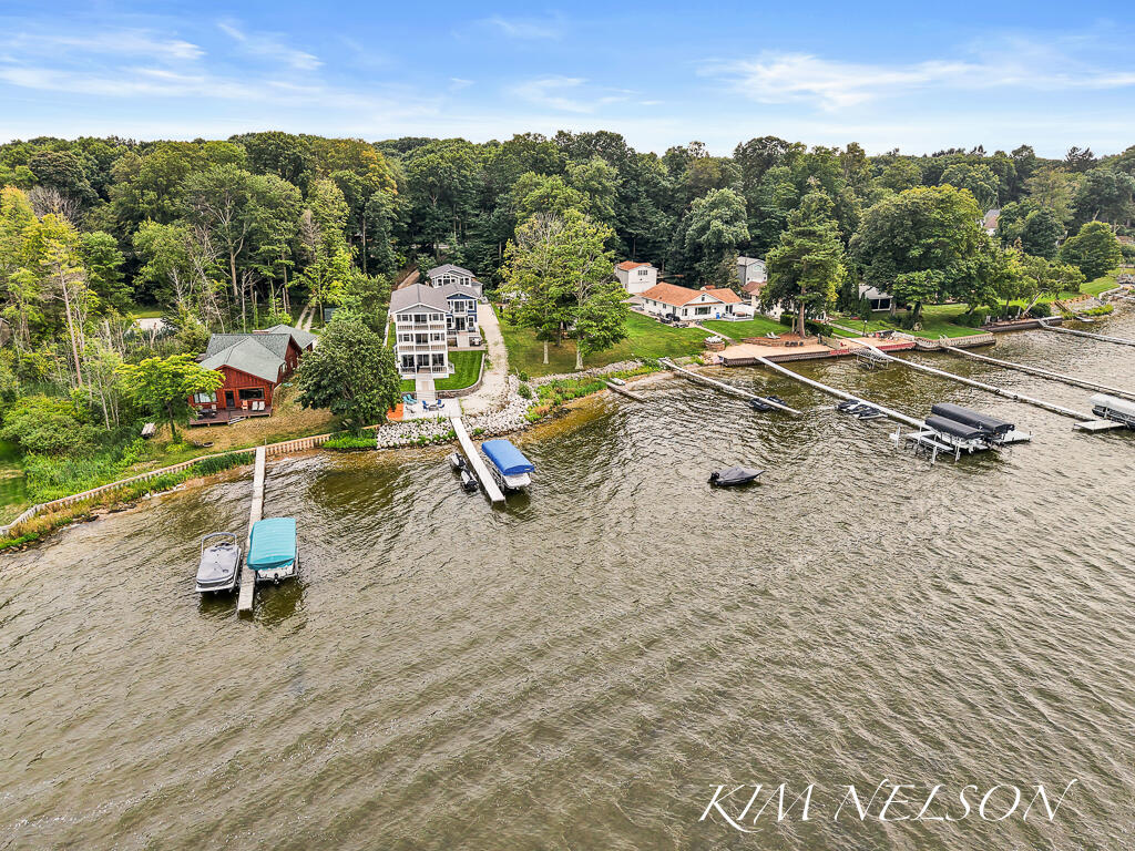 2nd image of 5768 S Shore Dr, Whitehall, MI 49461 | MLS# 70552955