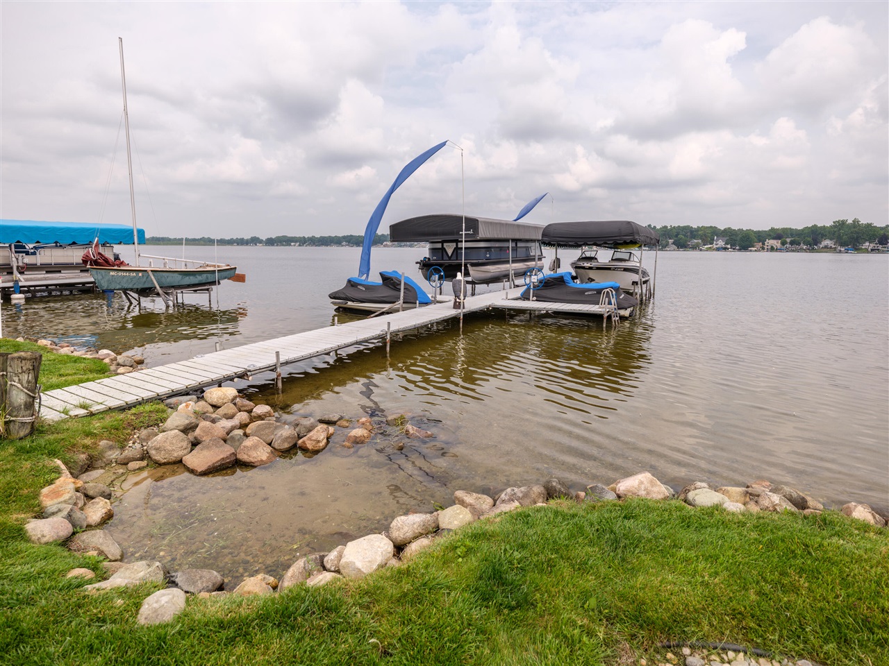 5th image of 1821 Lakeview Dr, Portage, MI 49002 | MLS# 70552957
