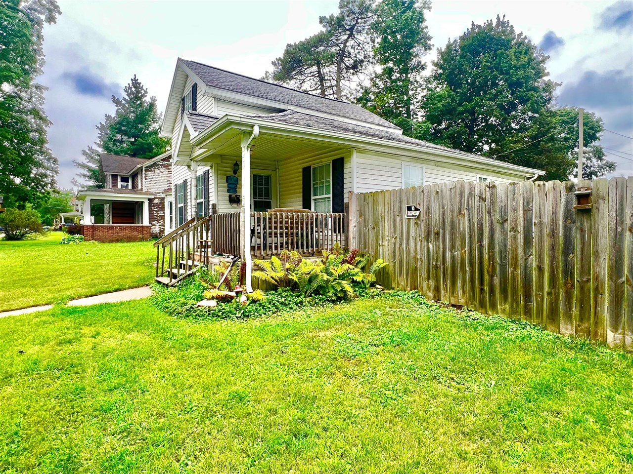 4th image of 72 Budlong St, Hillsdale, MI 49242 | MLS# 70553003