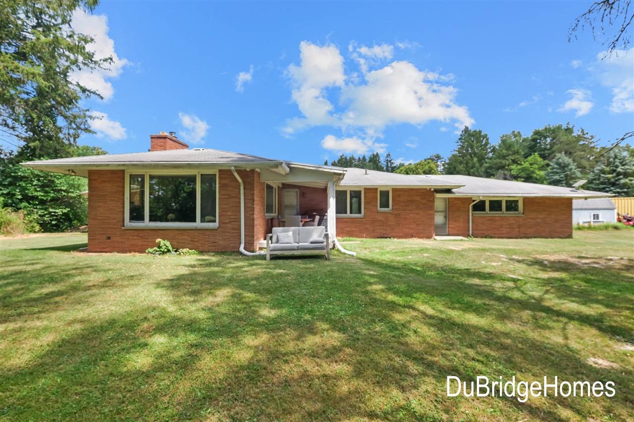 2nd image of 311 Honey Creek Ave, Ada, MI 49301 | MLS# 70553044