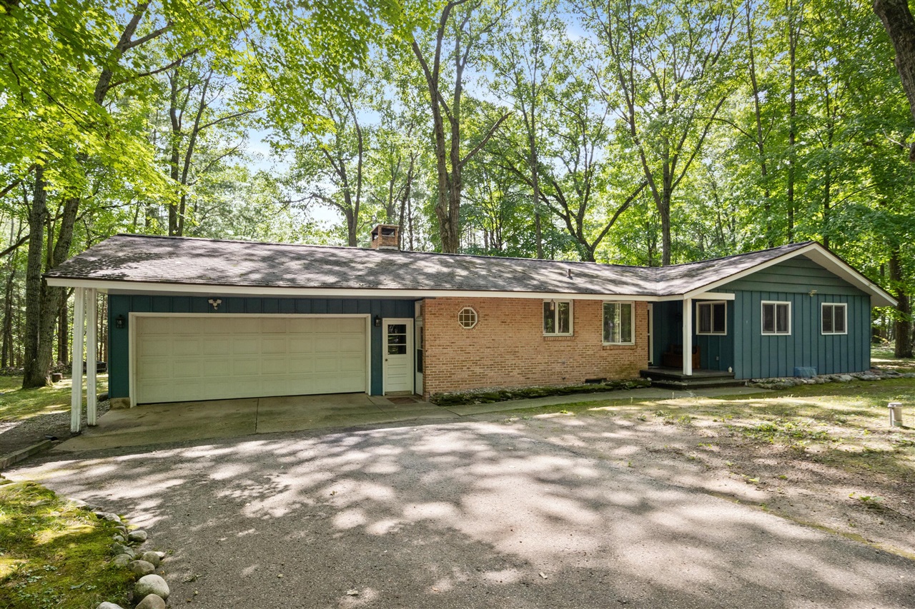 1st image of 19291 Ottawa Ln, Big Rapids, MI 49307 | MLS# 70553051
