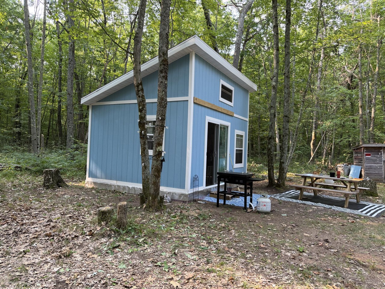 28th image of 5115 W 9 1/2 Mile Rd, Irons, MI 49644 | MLS# 70553091