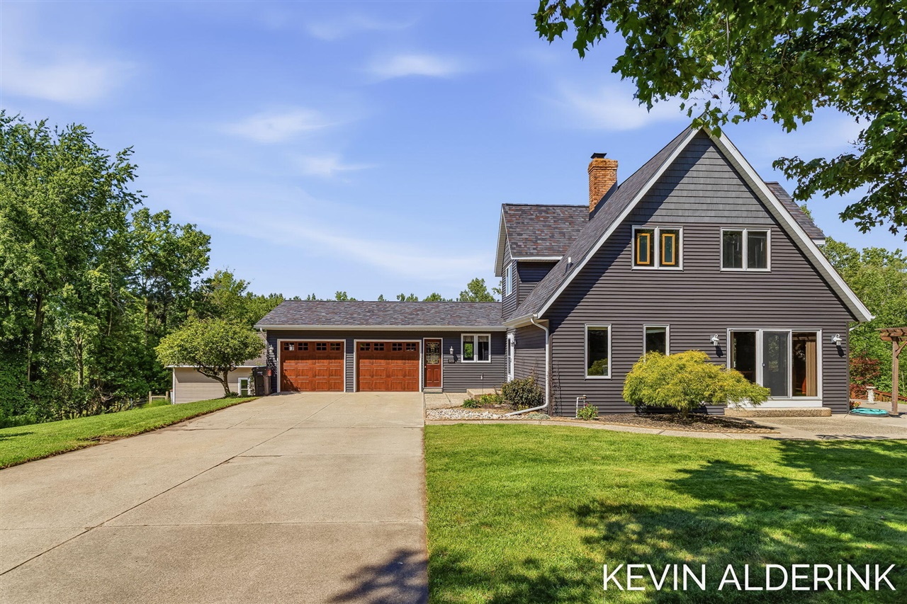 1st image of 8959 Ottogan St, Holland, MI 49423 | MLS# 70553105