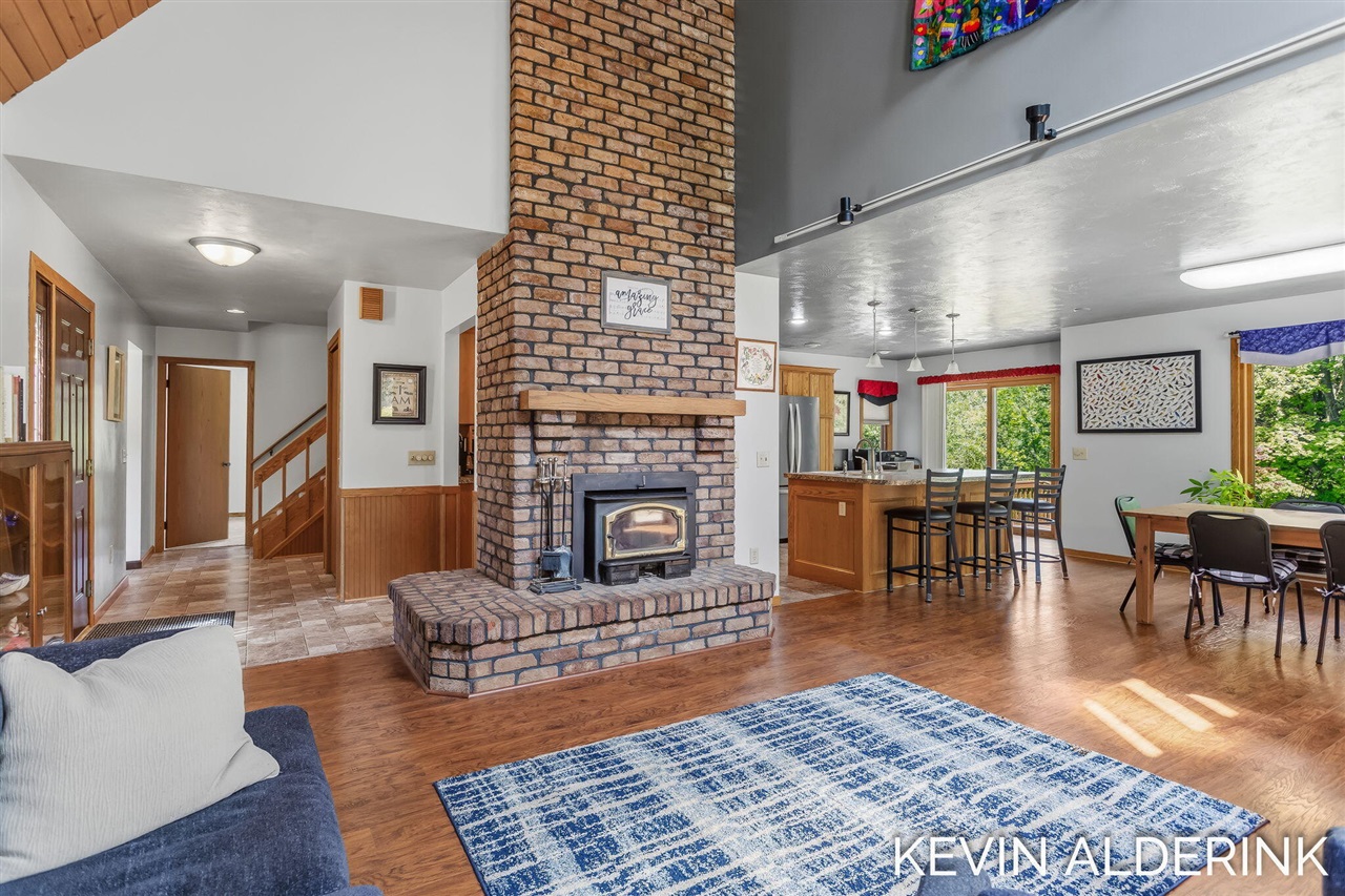 5th image of 8959 Ottogan St, Holland, MI 49423 | MLS# 70553105