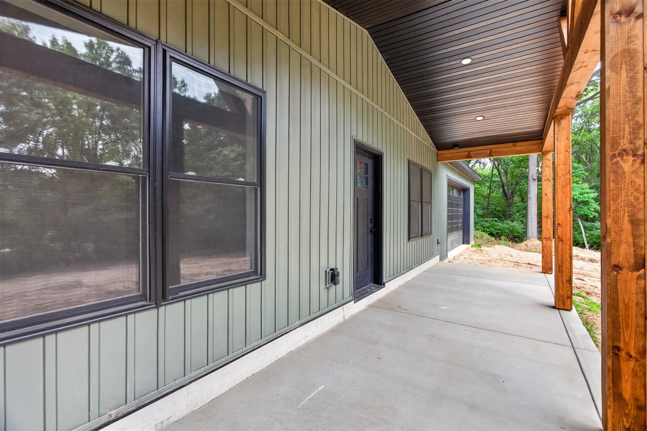 2nd image of 9620 Rexford Rd, Jackson, MI 49201 | MLS# 70553106