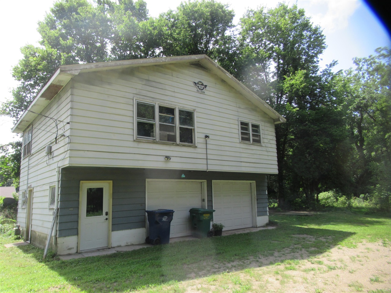 4th image of 437 N Broadway St, Cassopolis, MI 49031 | MLS# 70553111