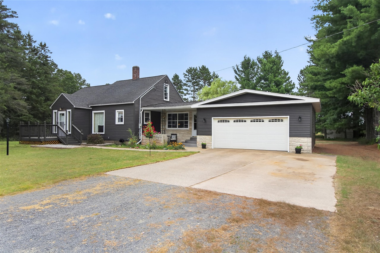4th image of 5513 Caberfae Hwy, Manistee, MI 49660 | MLS# 70553138
