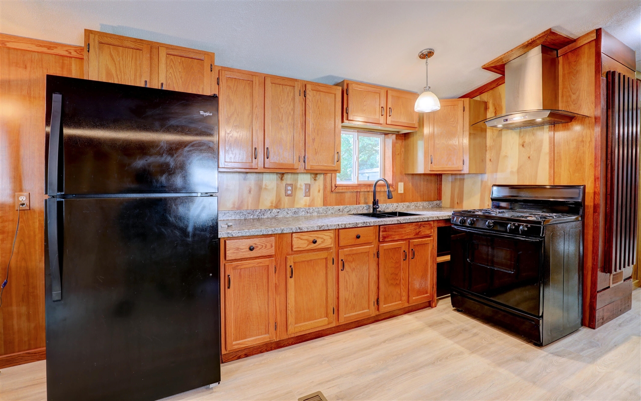 4th image of 13618 Silverbrook Dr, Grand Haven, MI 49417 | MLS# 70553185