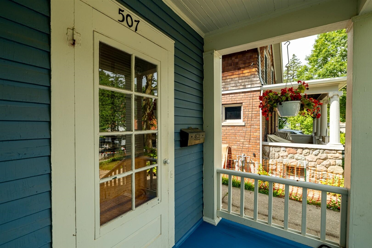 3rd image of 507 W Jefferson St, Ann Arbor, MI 48103 | MLS# 70553197