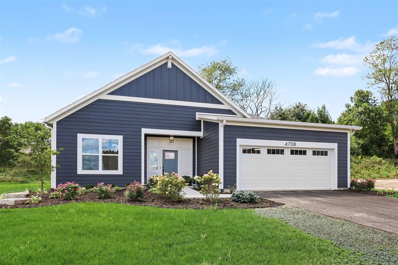 1st image of 4708 Knapp Bluff Dr, Grand Rapids, MI 49525 | MLS# 70553199