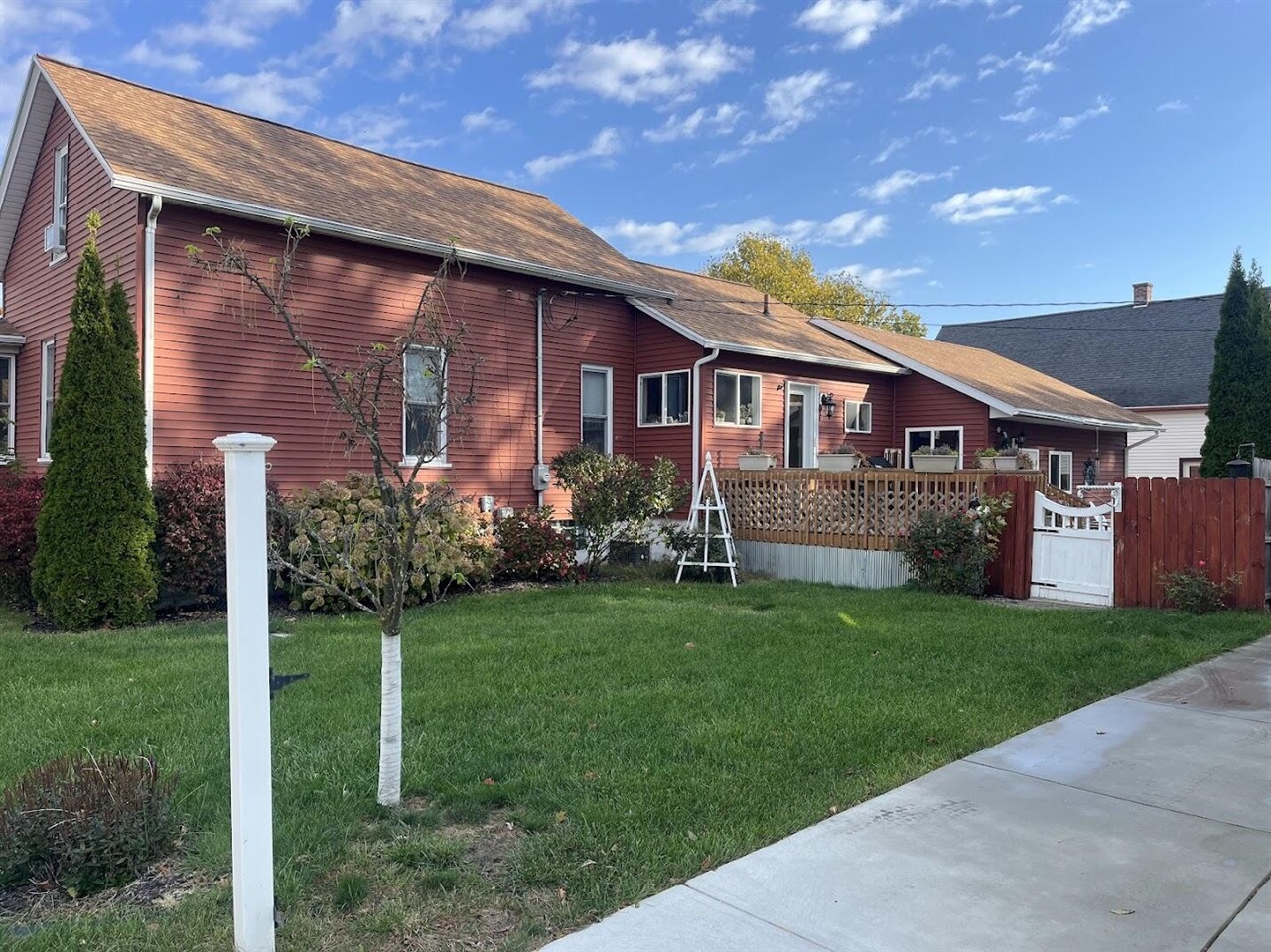5th image of 412 N 5Th St, Grand Haven, MI 49417 | MLS# 70553222