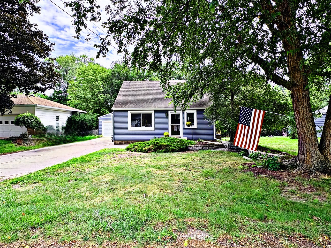 1st image of 3114 Rypens Dr, Grand Rapids, MI 49504 | MLS# 70553223