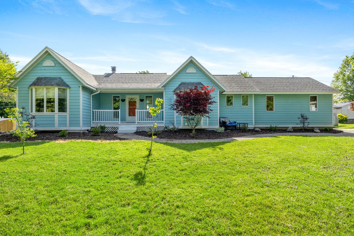 Photo 2 of Single family home for sale at 271 Glendale Ave, Holland, MI 49423 | MLS# 70553227 | Listing updated on 2026-09-03