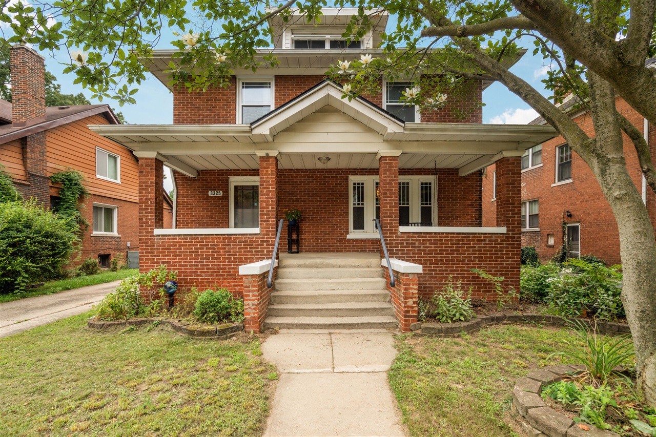 3rd image of 3325 Clark St, Wayne, MI 48184 | MLS# 70553283