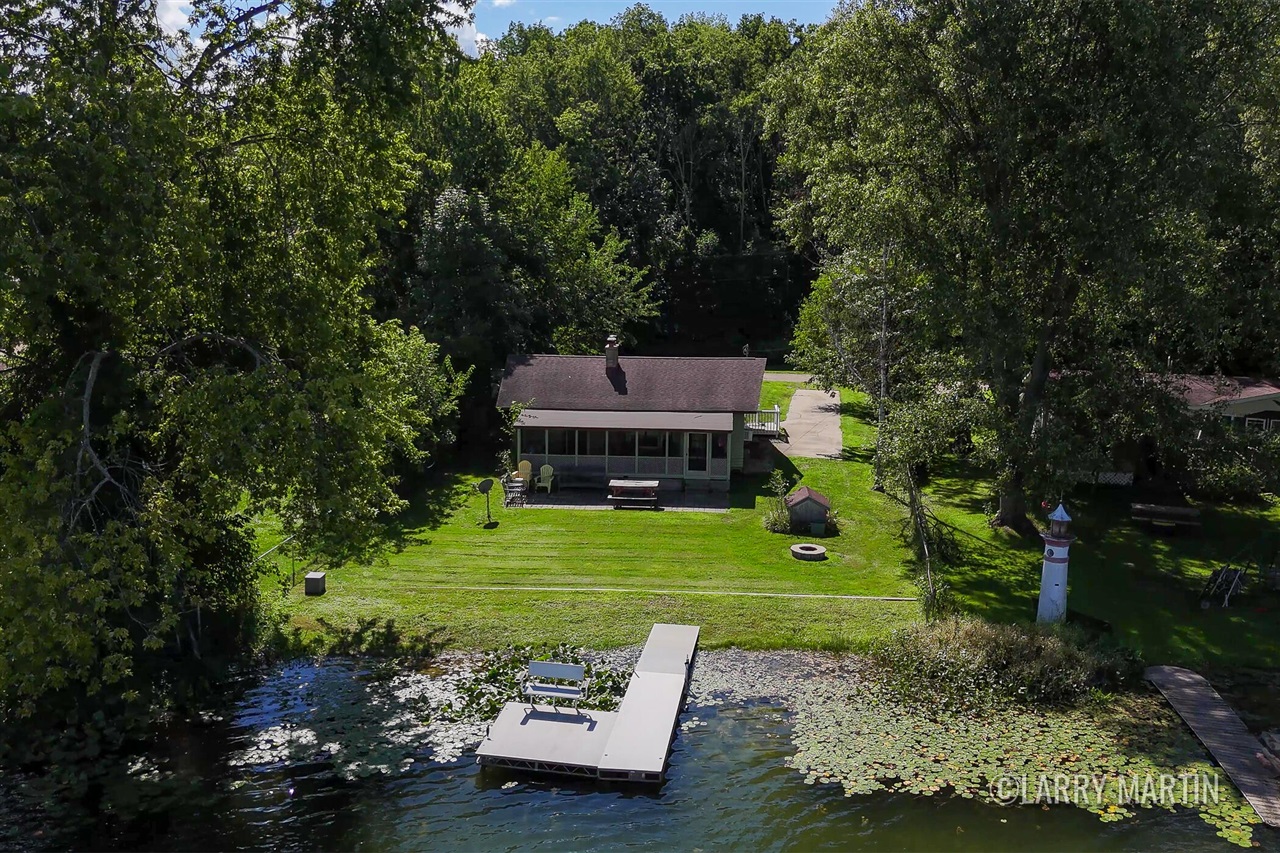 2nd image of 1407 Taylor Dr, Otsego, MI 49078 | MLS# 70553285