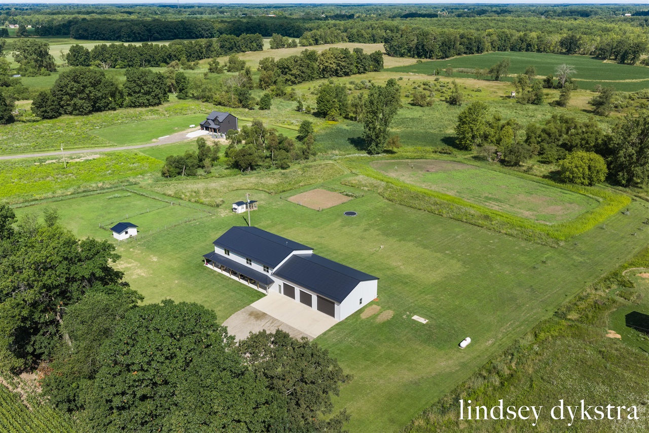 2nd image of 903 Haysmer Rd, Ionia, MI 48846 | MLS# 70553290