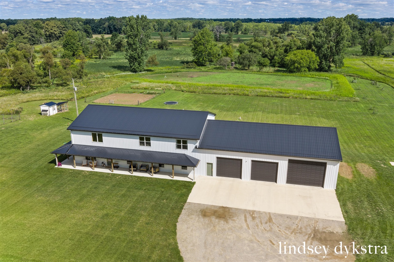 3rd image of 903 Haysmer Rd, Ionia, MI 48846 | MLS# 70553290