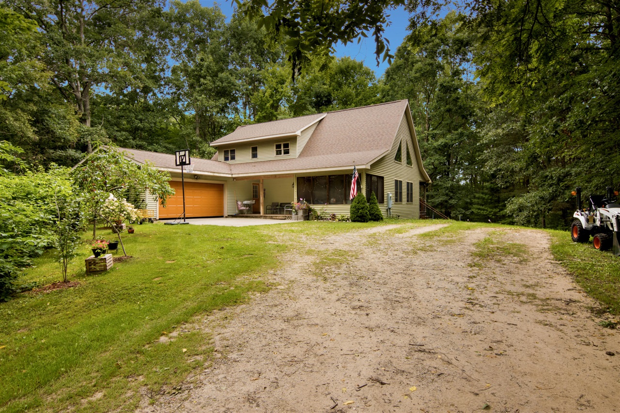 Photo 1 of Single family home for sale at 1846 E Koenig Rd, Free Soil, MI 49411 | MLS# 70553370 | Listing updated on 2026-09-02
