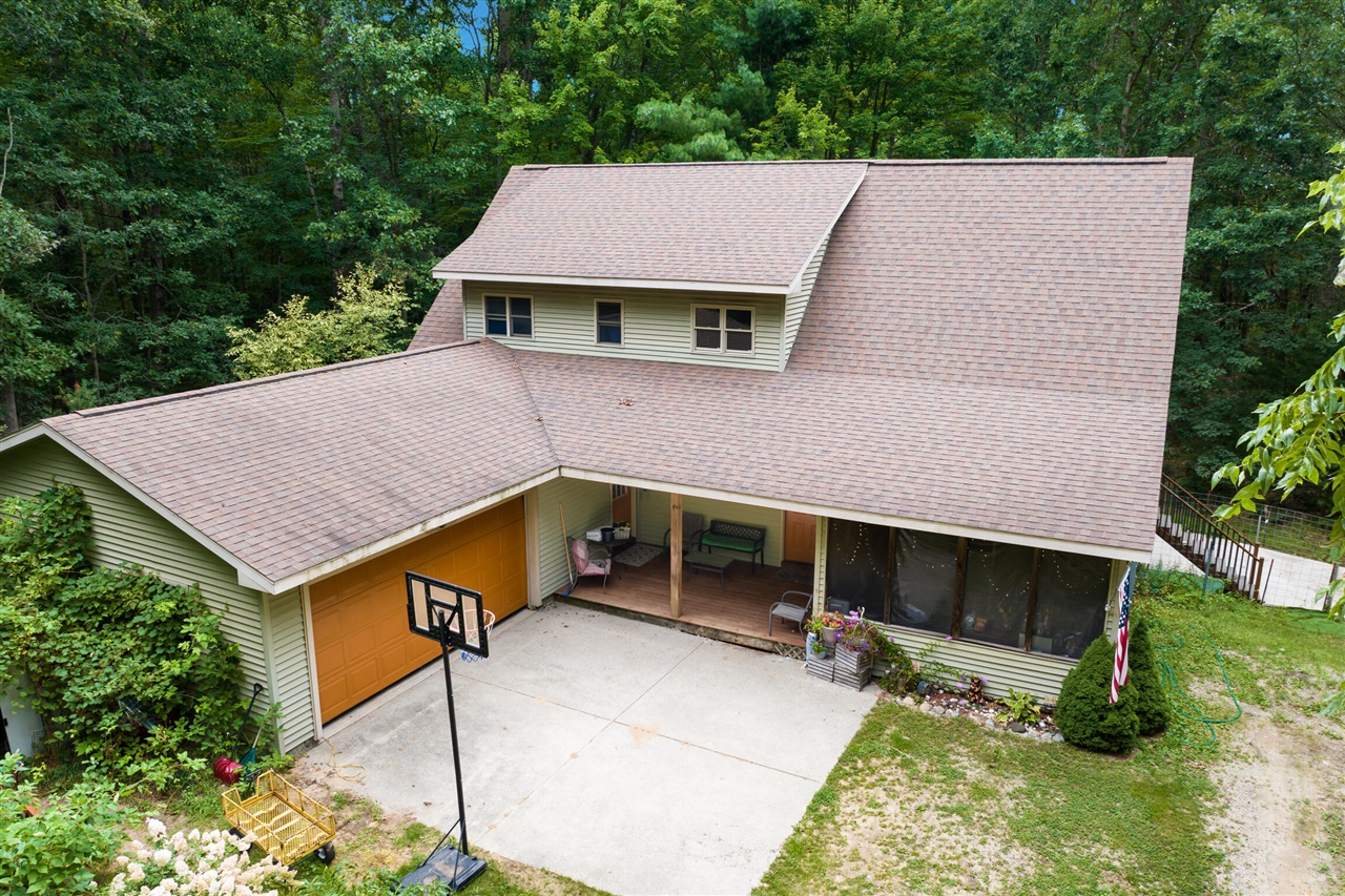Photo 2 of Single family home for sale at 1846 E Koenig Rd, Free Soil, MI 49411 | MLS# 70553370 | Listing updated on 2026-09-02