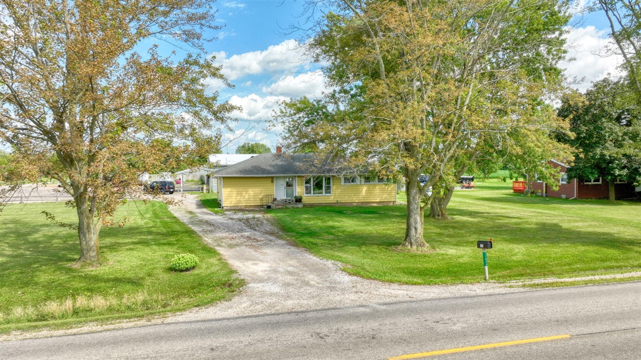 1st image of 11024 Dennison Rd, Milan, MI 48160 | MLS# 70553393