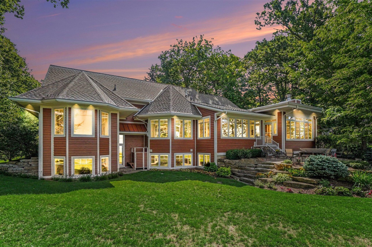 1st image of 6935 Blue Water Ln, Fennville, MI 49408 | MLS# 70553414