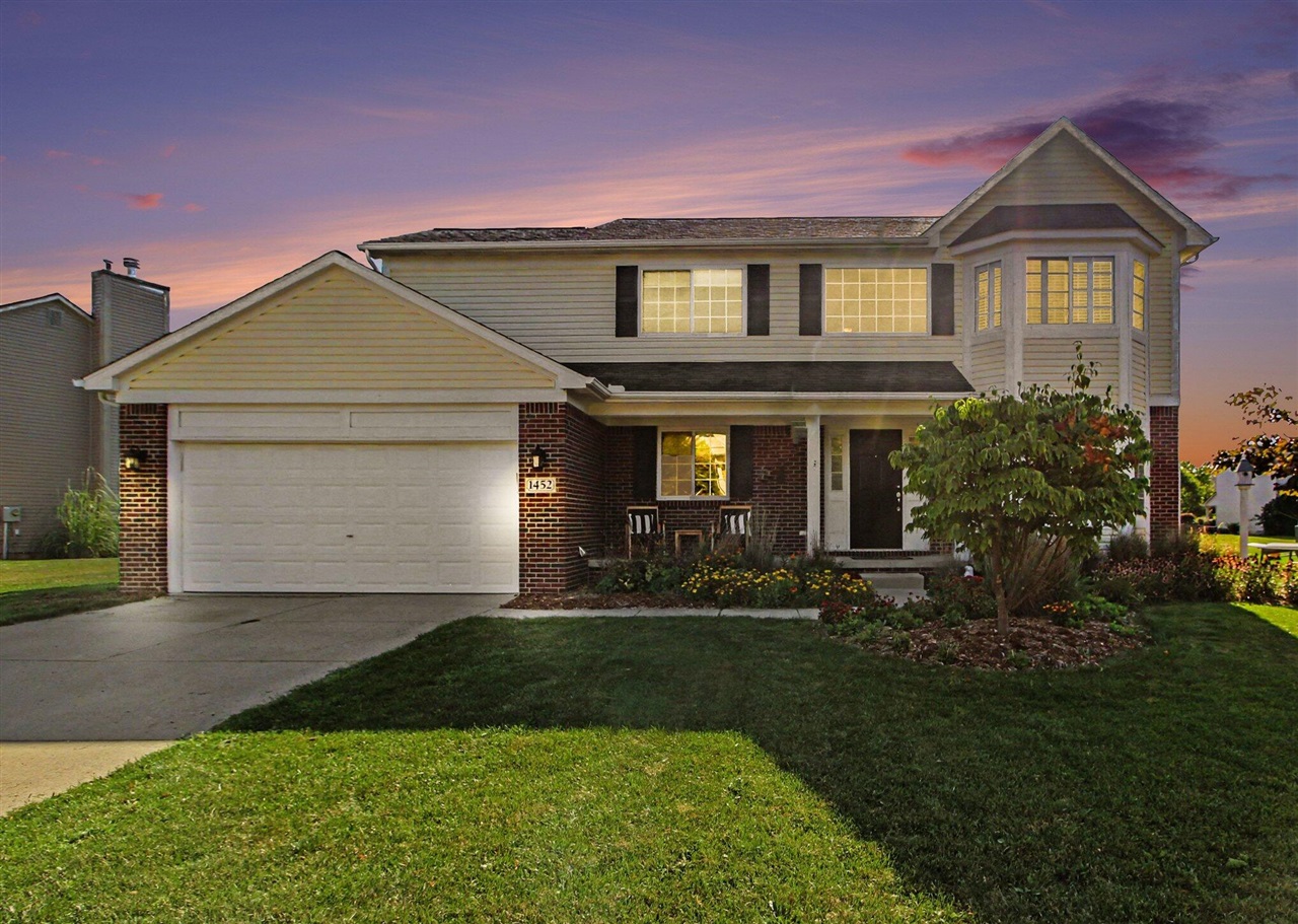 2nd image of 1452 Carston Ln, Chelsea, MI 48118 | MLS# 70553424