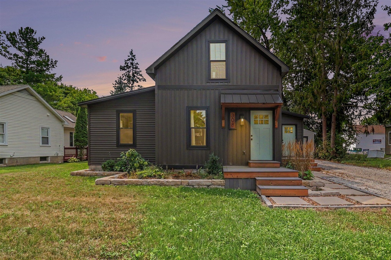 Photo 1 of Single family home for sale at 308 E Broadway St, Scottville, MI 49454 | MLS# 70553425 | Listing updated on 2026-09-04
