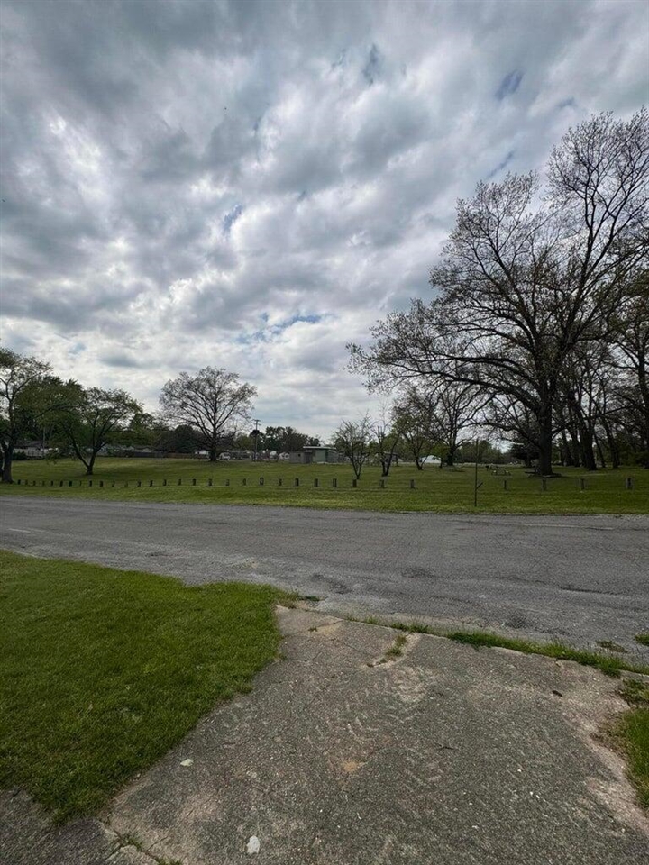 Photo 2 of Land for sale at 1660 Parkview Dr, Niles, MI 49120 | MLS# 70553433 | Listing updated on 2026-09-20