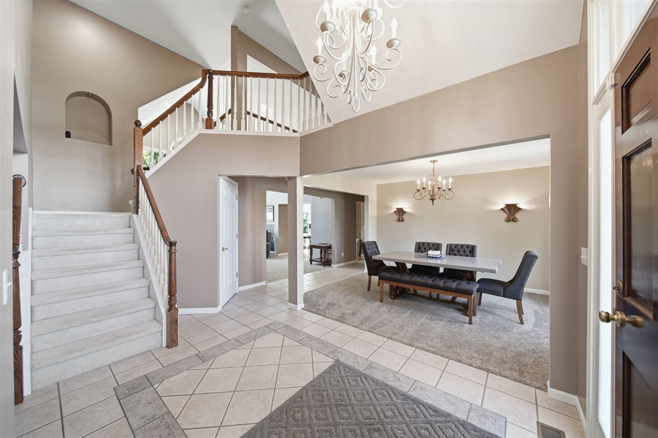 5th image of 1245 Berkshire Ct, Adrian, MI 49221 | MLS# 70553444