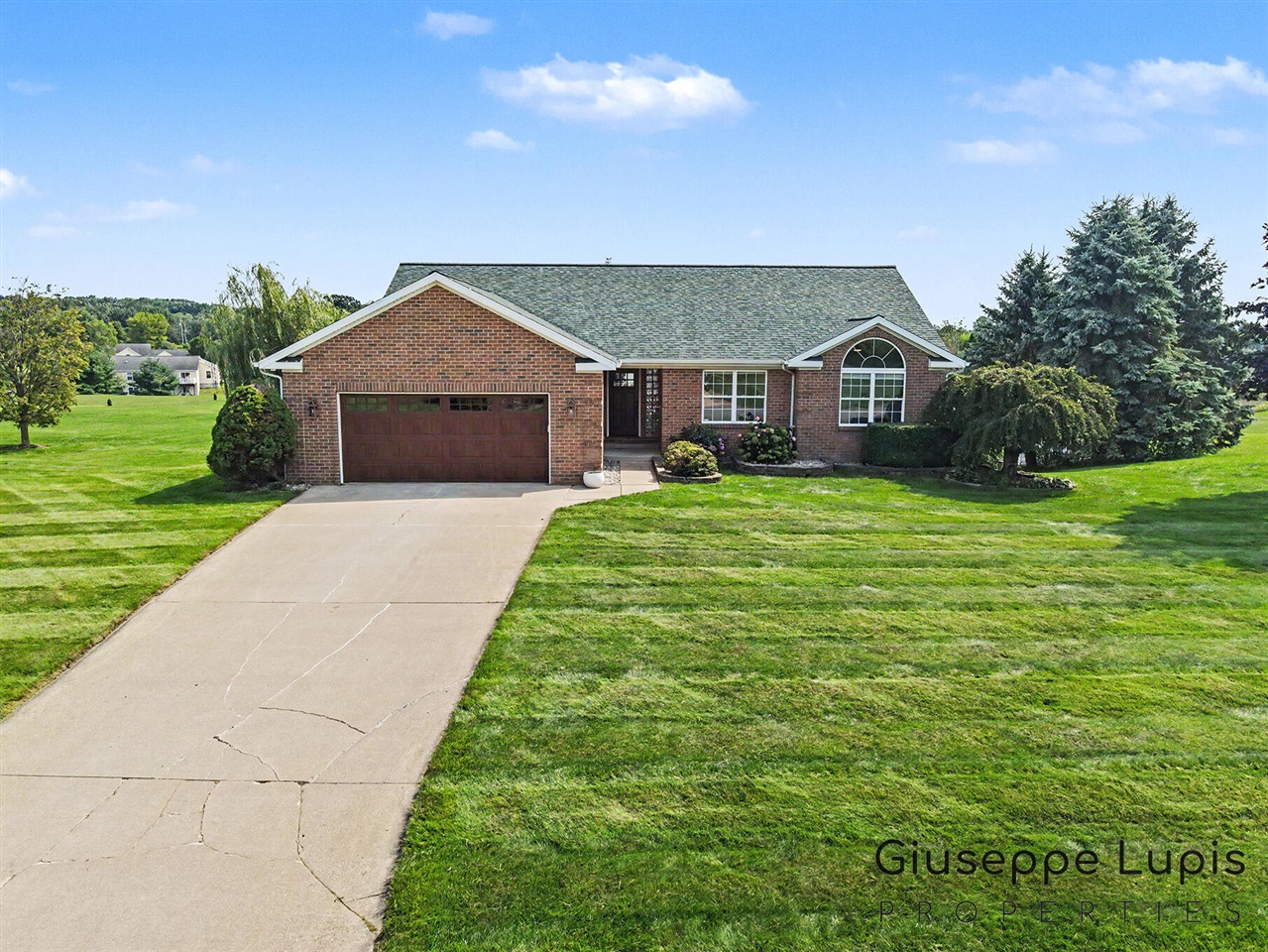 1st image of 5870 Terrace Ridge Dr, Rockford, MI 49341 | MLS# 70553453