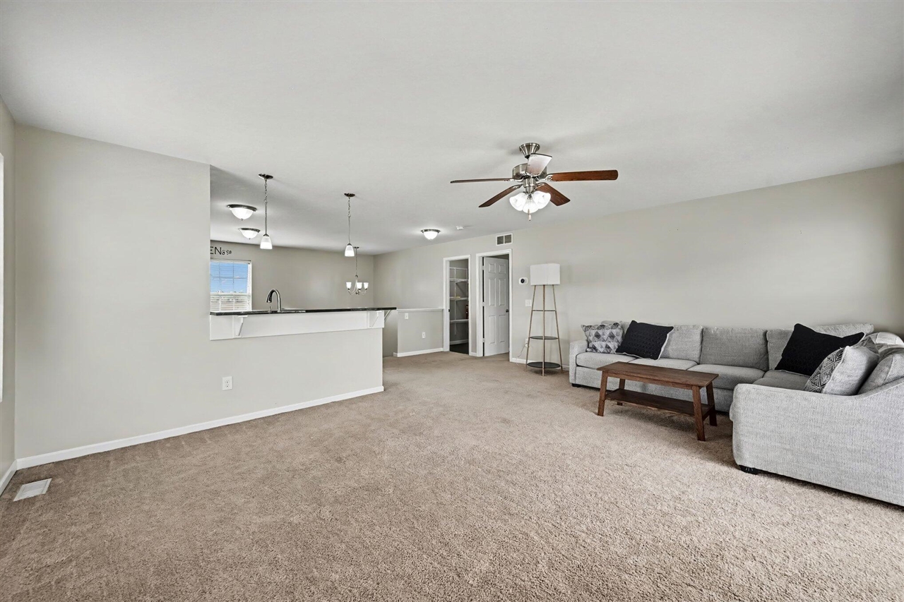 3rd image of 9217 Country View Dr, Ypsilanti, MI 48197 | MLS# 70553461